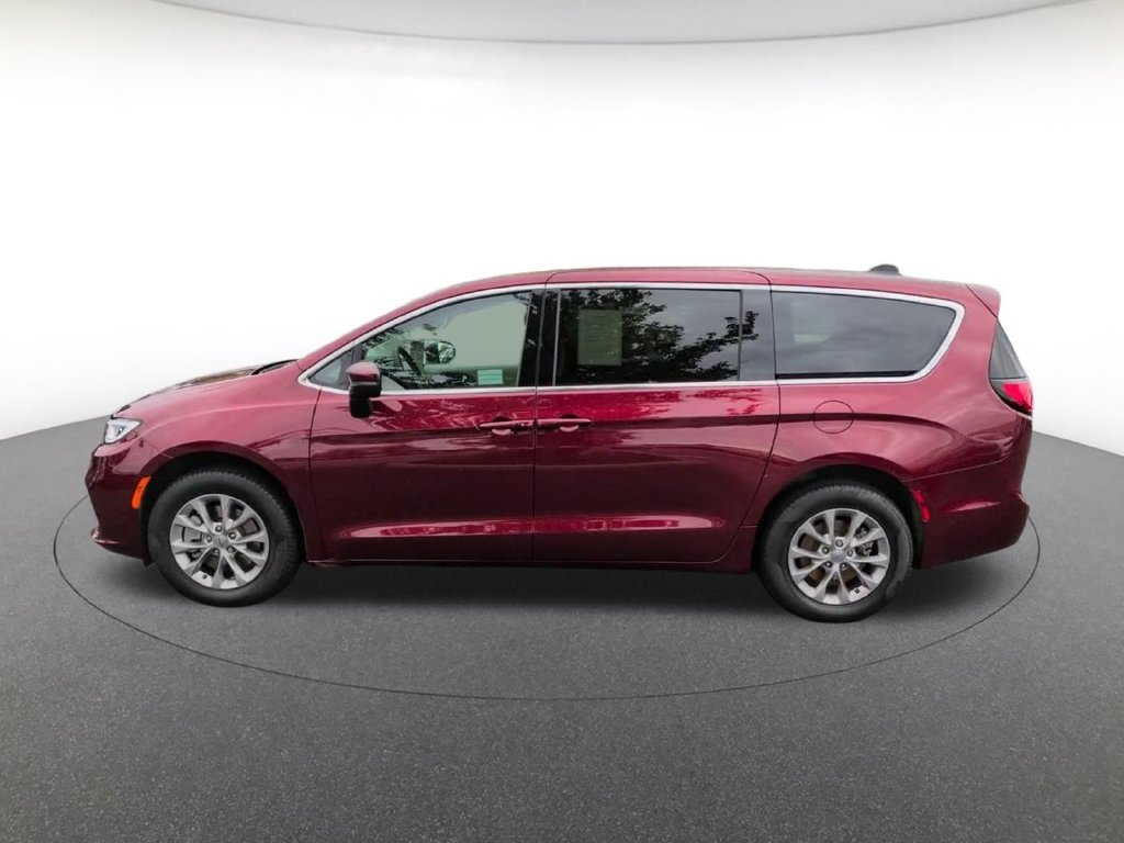 Certified Used 2023 Velvet Chrysler Touring L image 12
