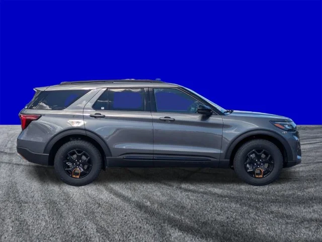 New 2027 Carbonized Gray Metallic Ford Tremor® image 3