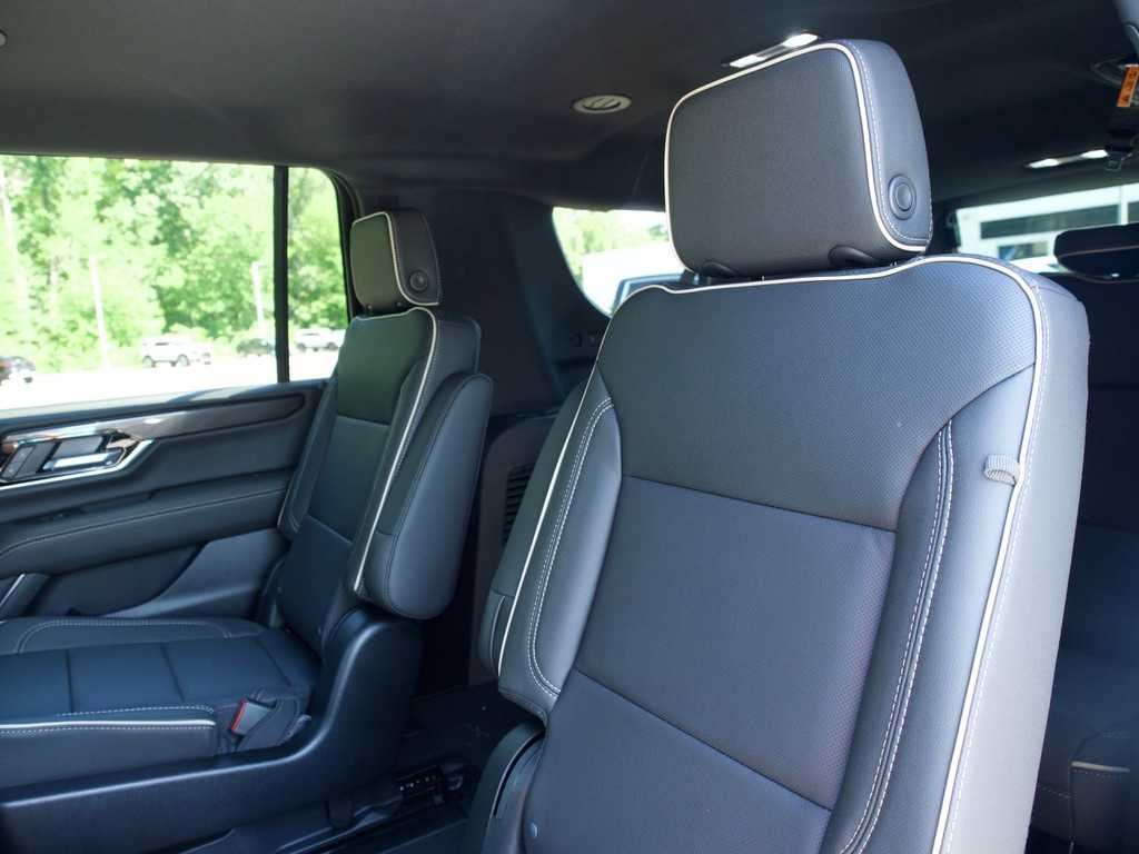 2026 GMC Yukon XL Elevation - Photo 15
