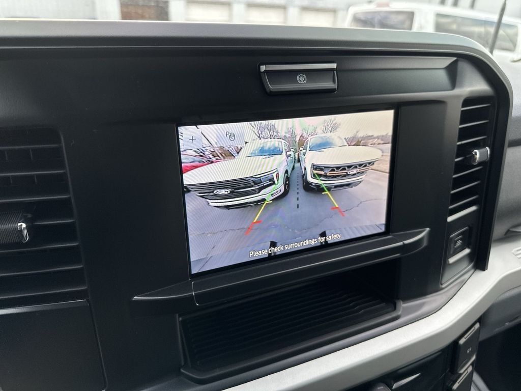 New 2026 Oxford White Ford F-250® XLT image 17