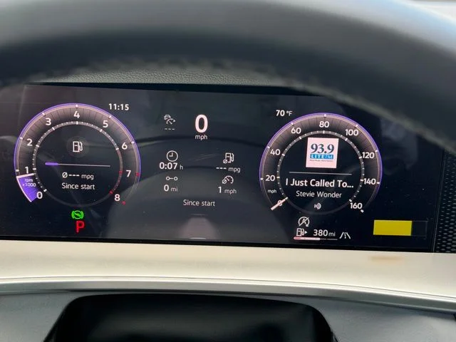 New 2026 White Volkswagen 2.0T SE R-Line Black image 17