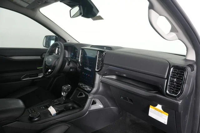 New 2026 Oxford White Ford Lariat® image 30
