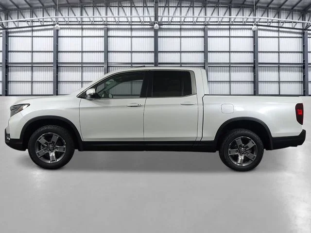New 2026 Platinum White Pearl Honda RTL image 2