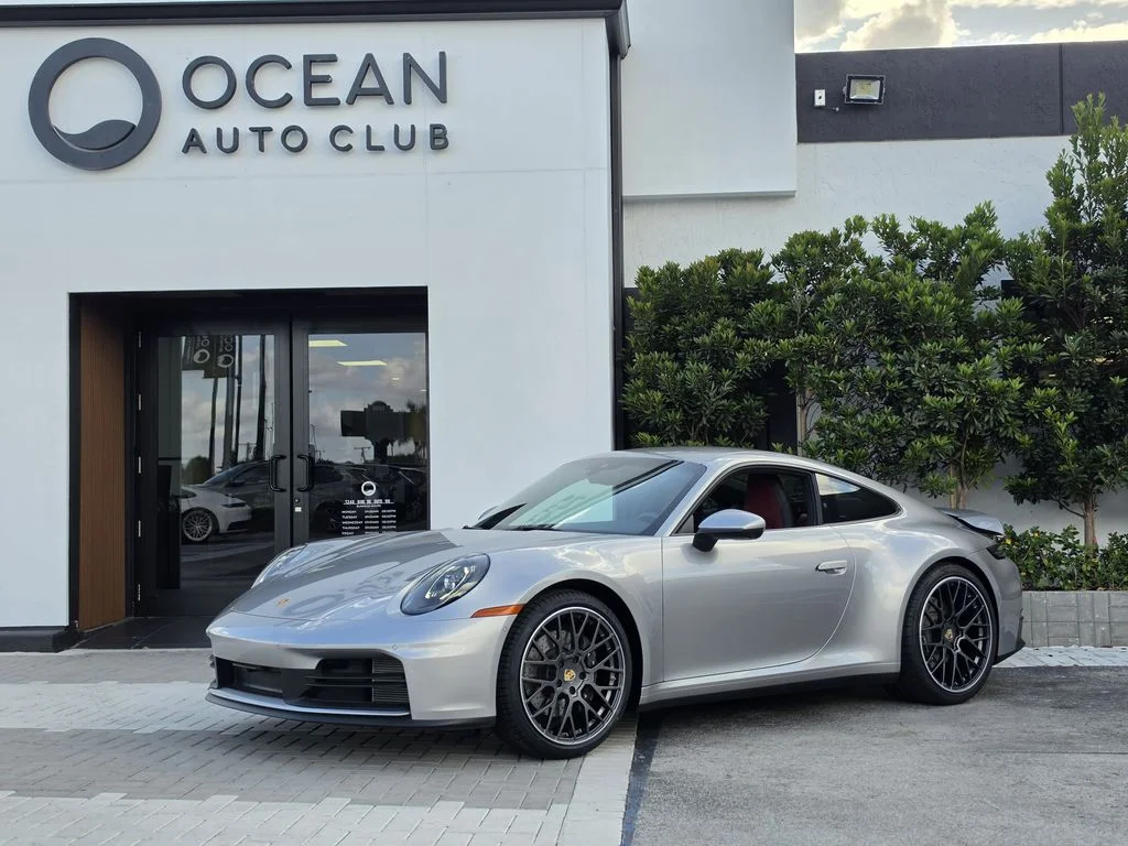 2025 Porsche 911 T