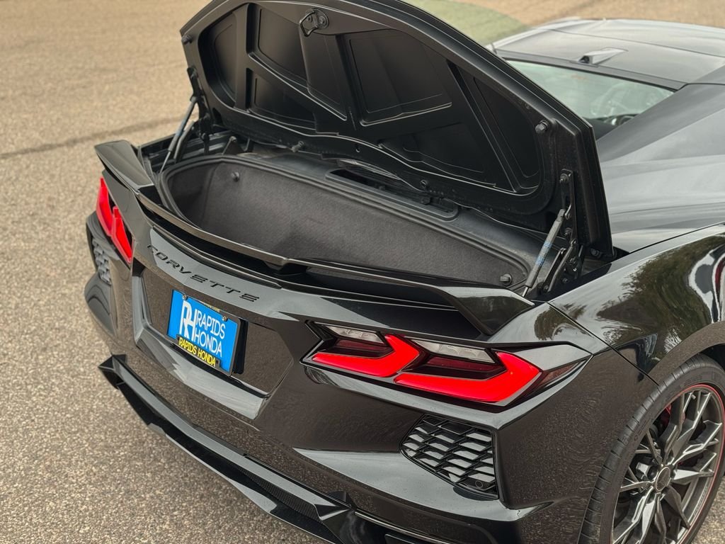 Used 2023 Carbon Flash Metallic Chevrolet Stingray image 38
