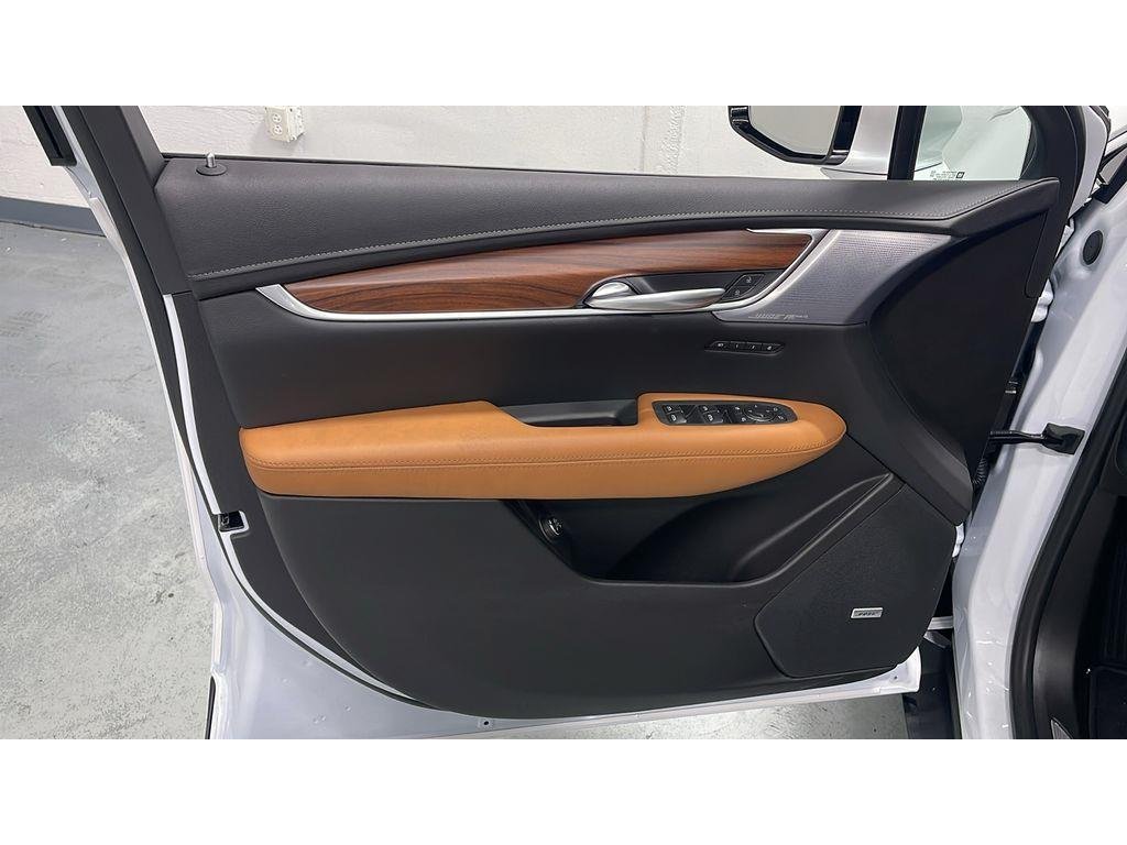 2026 Cadillac XT5 Premium Luxury - Photo 11