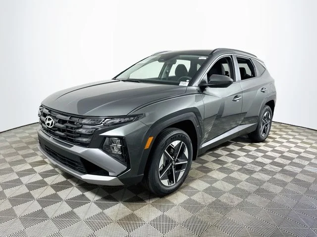 New 2026 Hyundai TUCSON HYBRID SEL