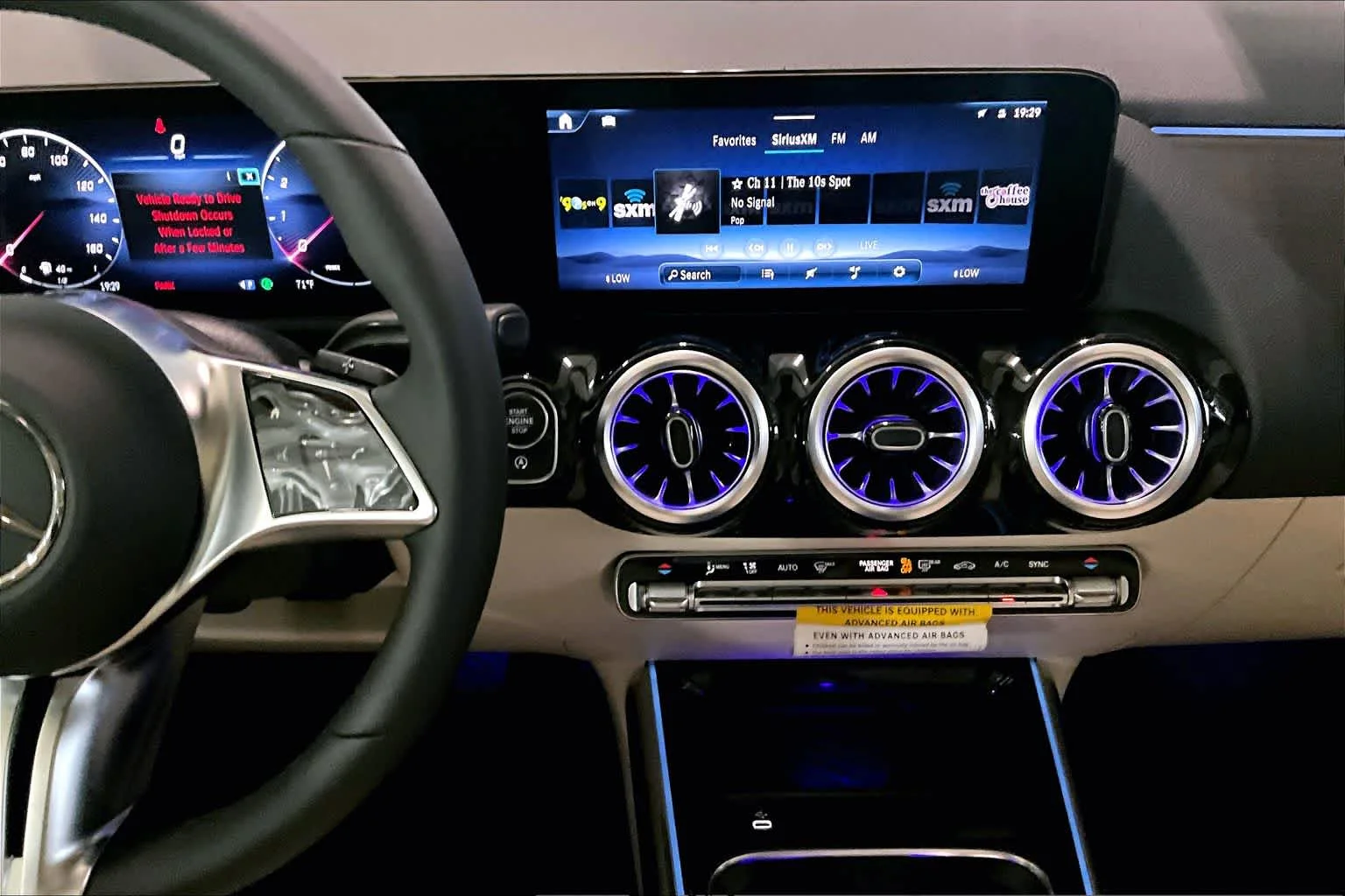 New 2026 Mountain Grey Metallic Mercedes-Benz GLA 250 image 9