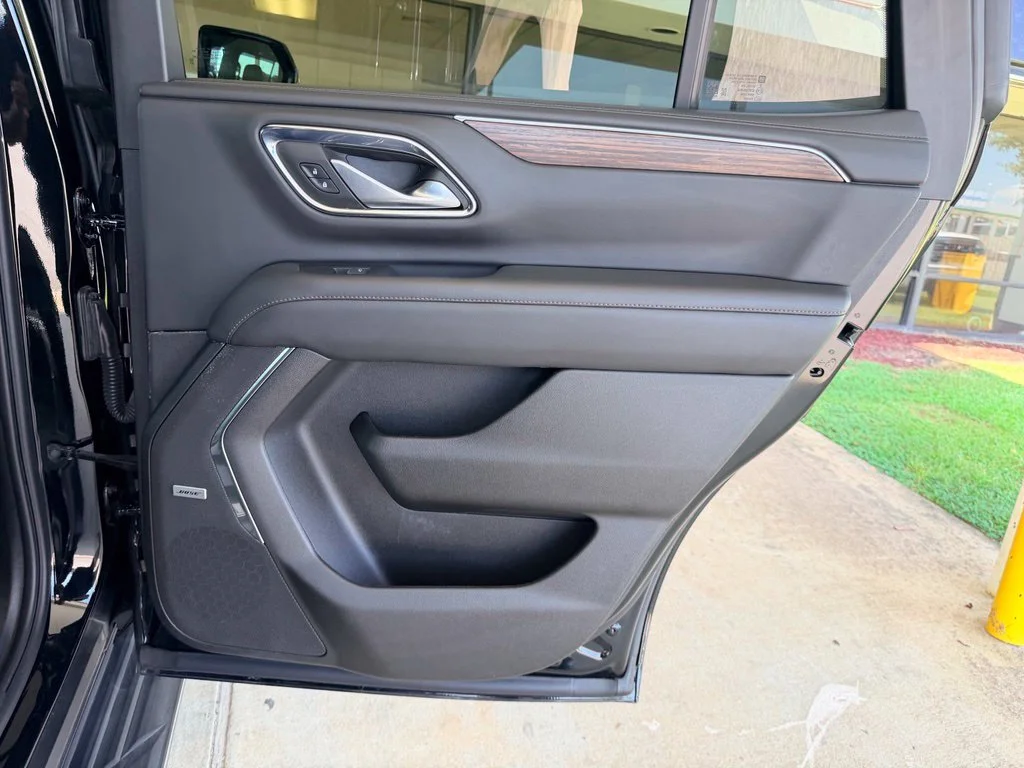 Used 2023 Black Chevrolet High Country image 36