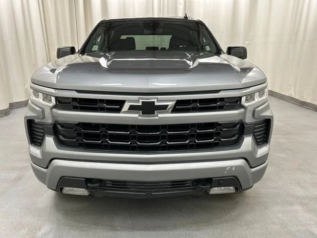 Used 2023 Gray Chevrolet RST image 29