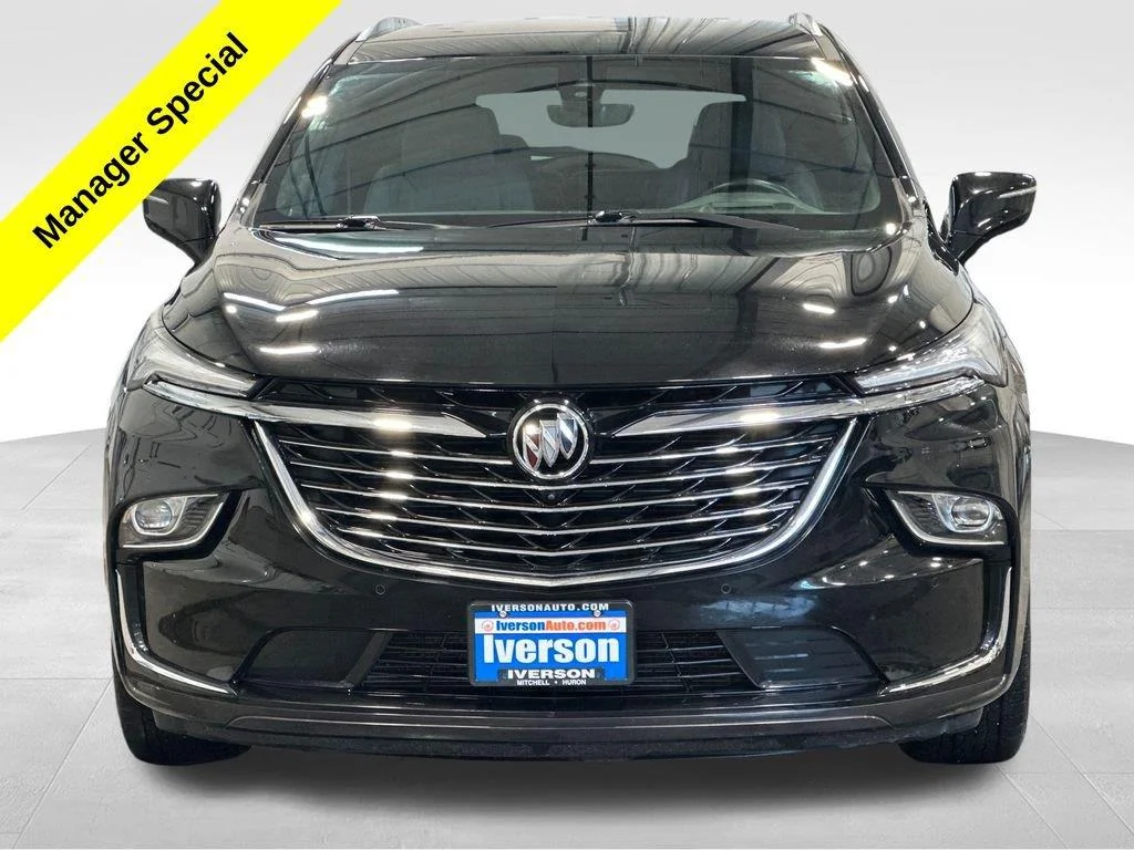 Used 2023 Ebony Twilight Metallic Buick Premium image 2
