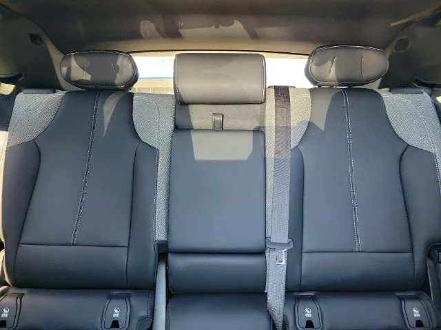 2024 Cadillac LYRIQ Tech - Photo 15