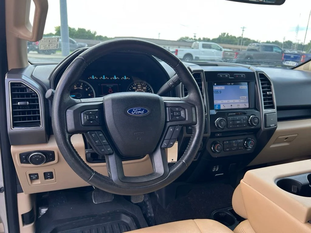 Used 2018 Gold Ford XLT image 10