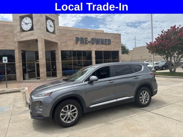 2019 Hyundai Santa Fe SE 2.4's photo