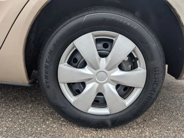 Used 2002 Beige Toyota  image 26