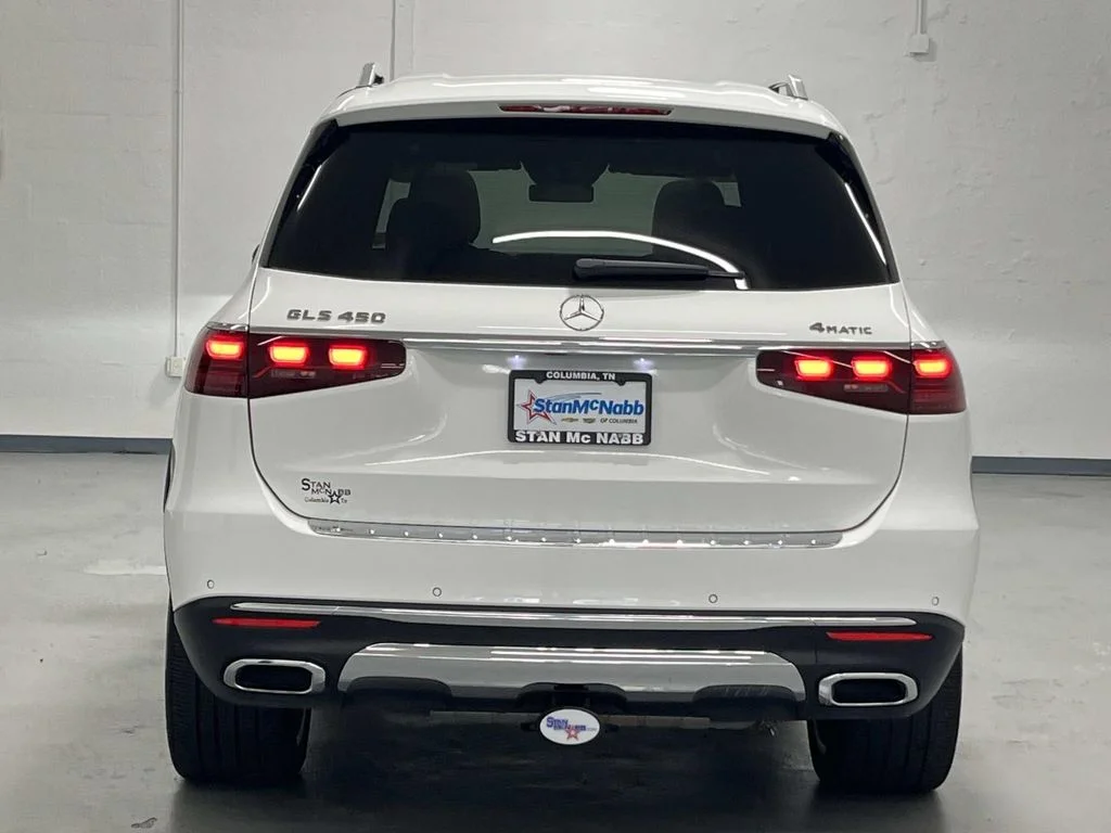 Used 2025 Polar White Mercedes-Benz 450 4MATIC® AWD 3.0L 1 Owner image 7