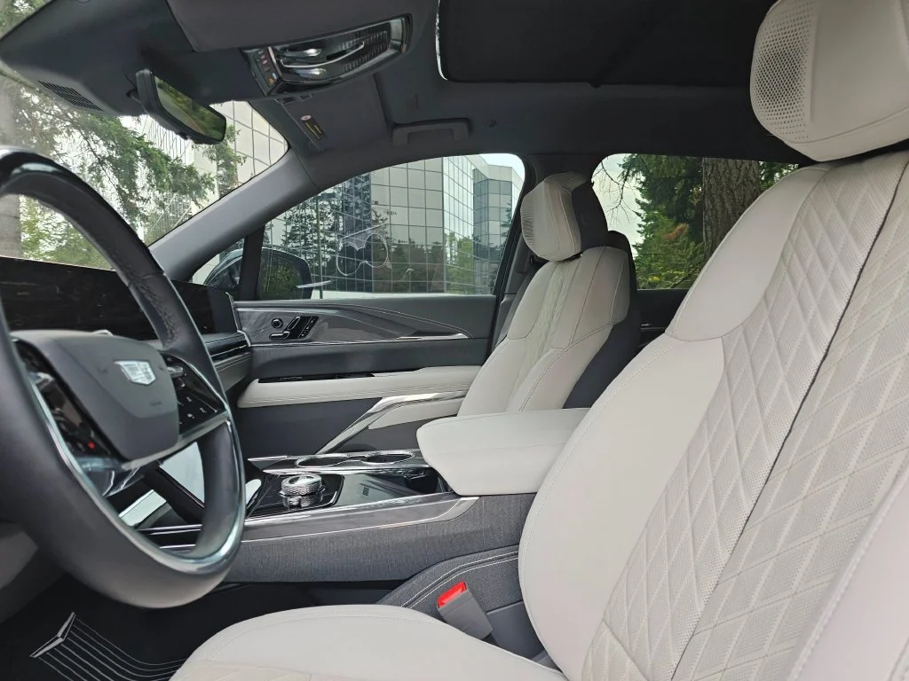 2026 Cadillac Escalade IQ Luxury - Photo 23
