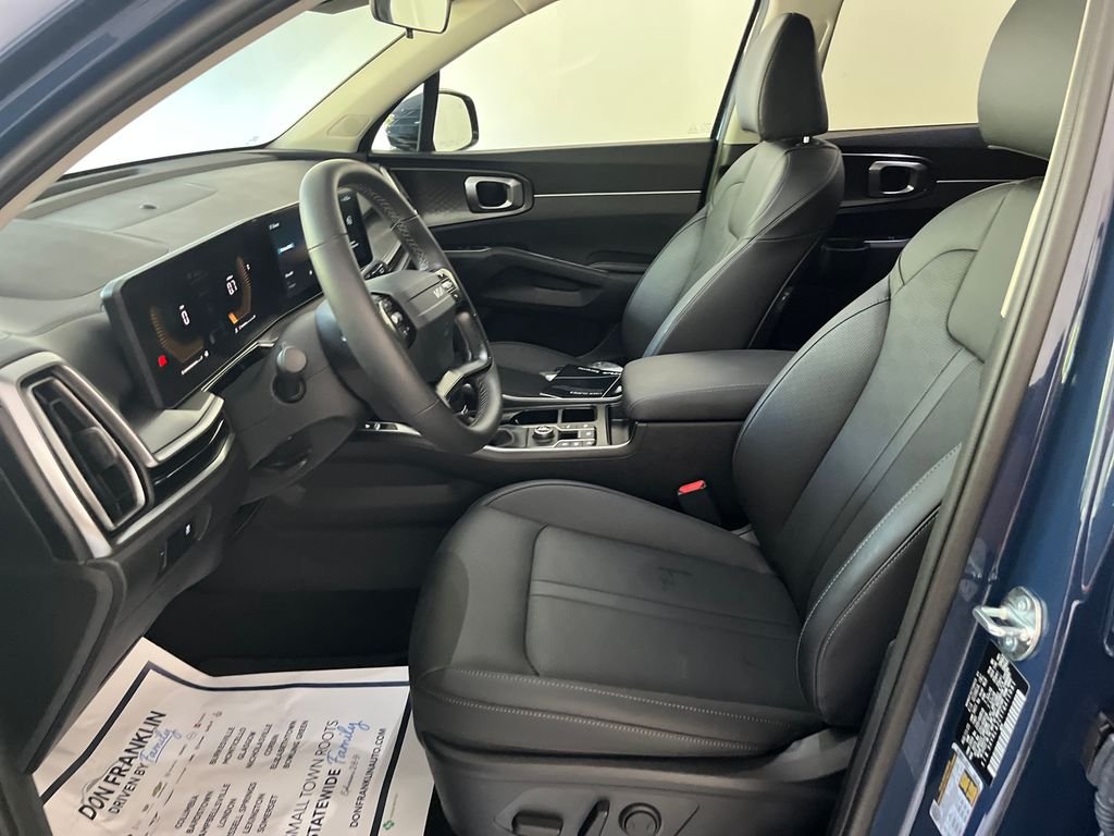 Used 2026 Black Kia S image 12
