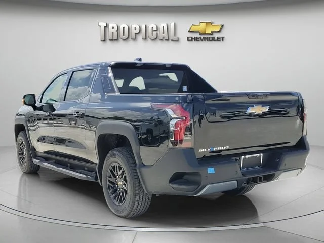 New 2026 Black Chevrolet LT - Extended Range image 3