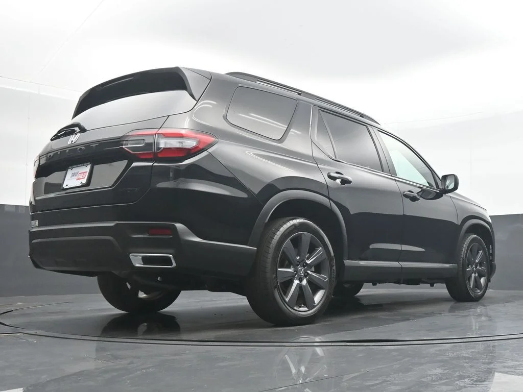 Used 2025 Black Honda Sport image 31