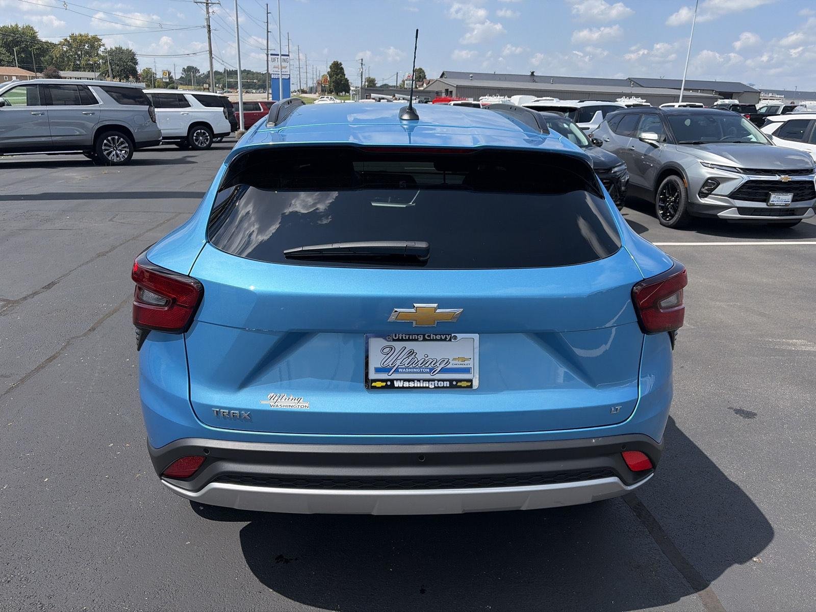 2026 Chevrolet Trax LT - Photo 4