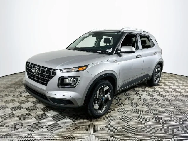 New 2026 Silver Hyundai SEL image 6