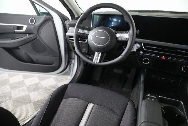 New 2026 Silver Hyundai SEL Sport image 51