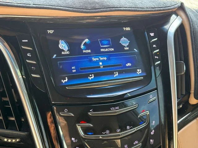 Used 2018 White Cadillac Platinum Edition image 26