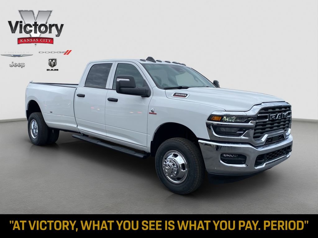 New 2026 Bright White Clear-Coat Exterior Paint RAM Tradesman image 1