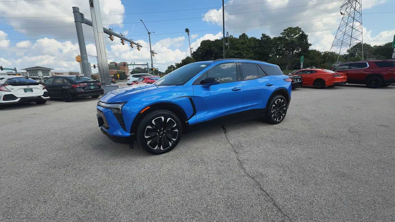 Used 2024 Riptide Blue Metallic Chevrolet RS image 4