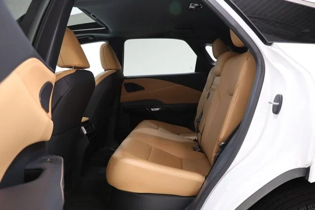 Used 2023 White Pearl Lexus 350 Premium Plus image 30