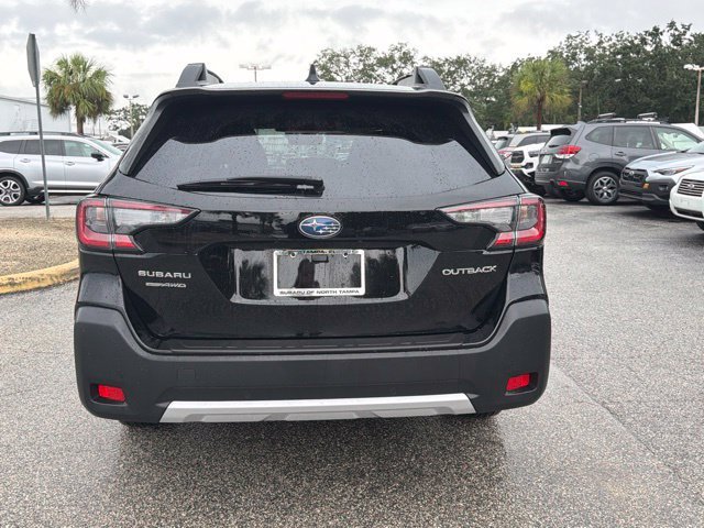 Used 2025 Crystal Black Silica Subaru Limited image 3
