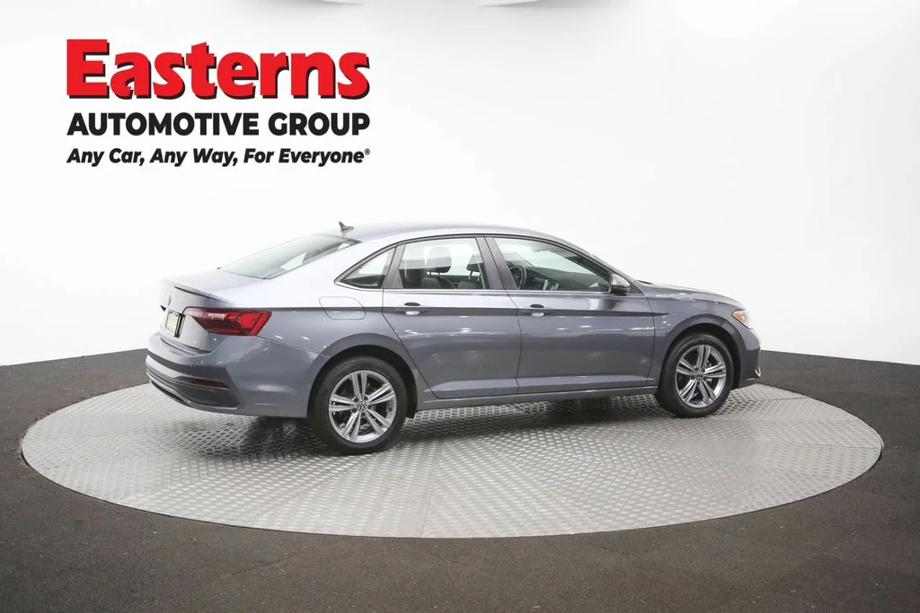 Used 2024 Silver Volkswagen 1.5T SE image 36