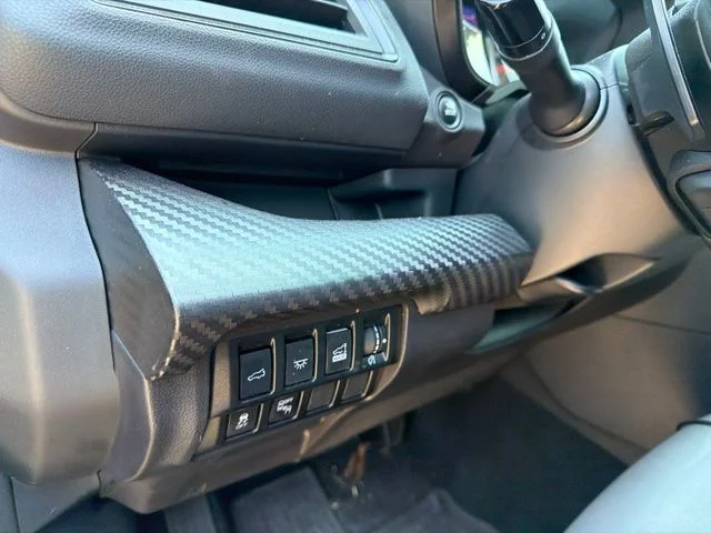 Used 2022 Black Subaru Onyx Edition image 15