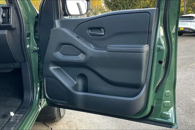 2026 Nissan Frontier SV - Photo 29