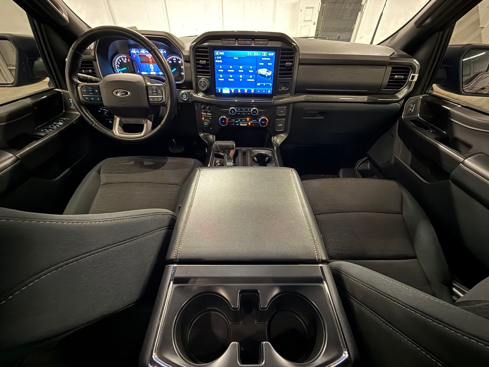 Used 2022 Gray Ford XLT image 15