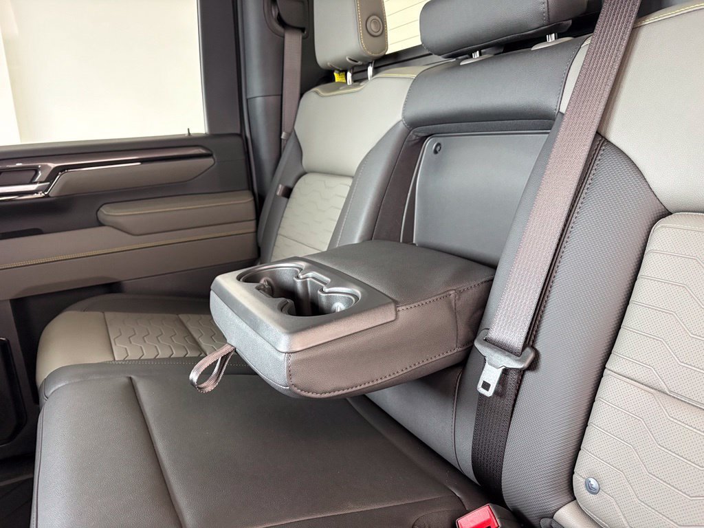 2026 Chevrolet Silverado 2500 HD ZR2 - Photo 39