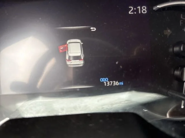Used 2024  Toyota XLE image 6