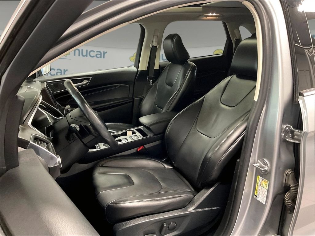 Used 2021 Silver Ford Titanium image 10