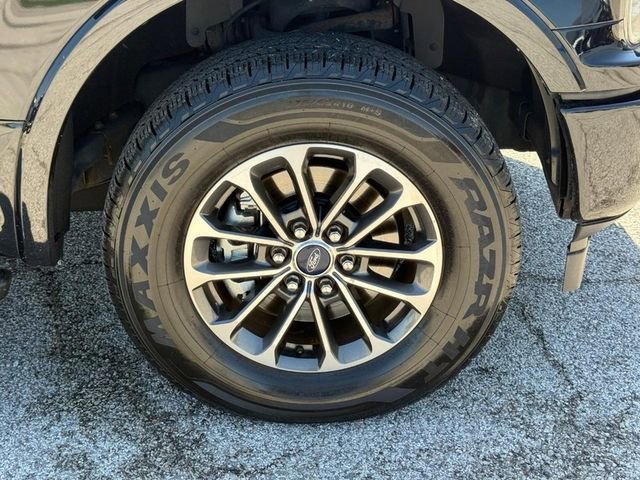 Used 2018 Black Ford XLT image 7
