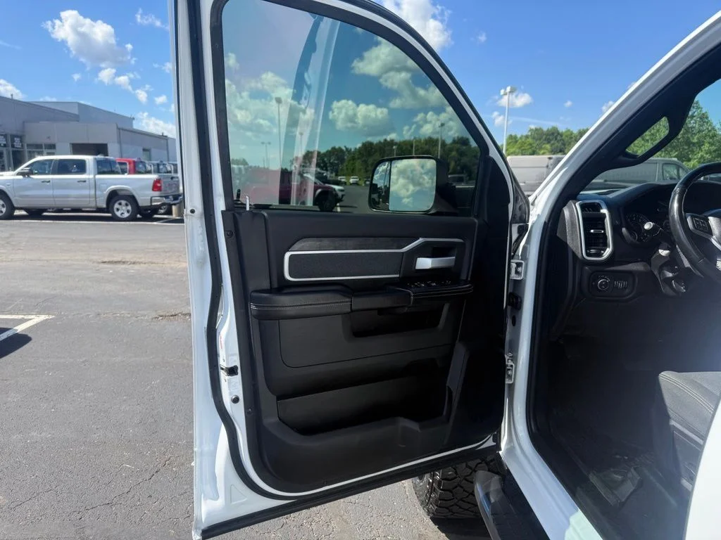 Certified Used 2020 White Ram Big Horn image 15
