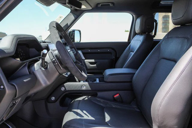 2024 Land Rover Defender V8 - Photo 14