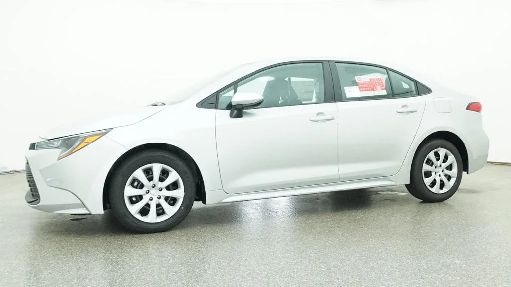 New 2026 Classic Silver Metallic Toyota LE image 4