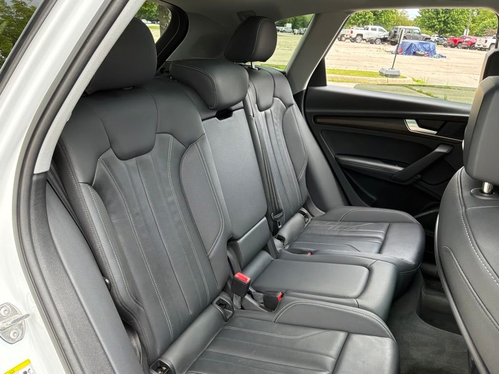 Used 2024  Audi 45 S line Premium image 29