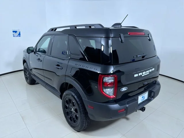 New 2026 ABSOLUTE BLACK Ford Badlands w/Badlands Tech Pkg image 6