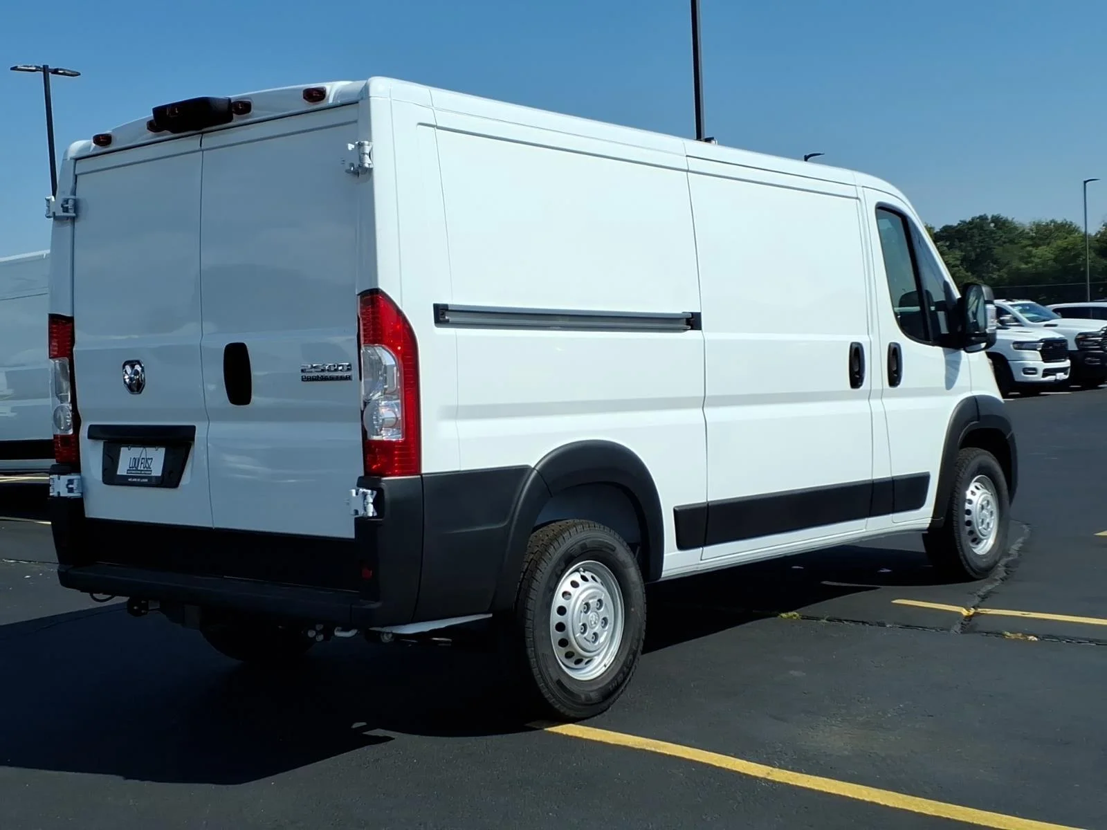 New 2027 Bright White Clearcoat RAM SLT image 16