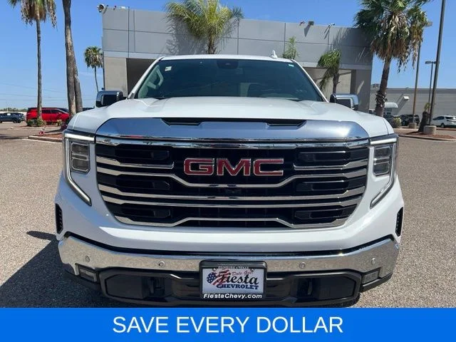 Used 2024 White GMC SLT image 2