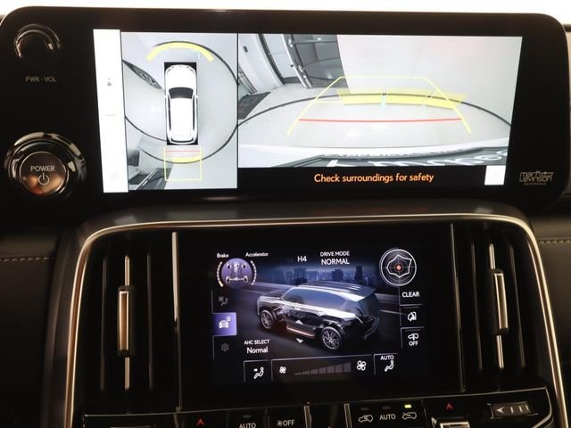 2026 Lexus LX 700h Luxury - Photo 18