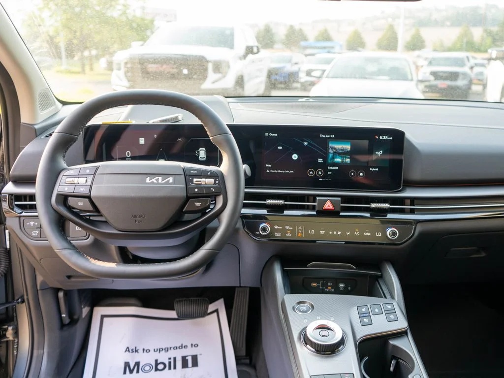New 2026 Shadow Matte Gray Kia SX Prestige image 15