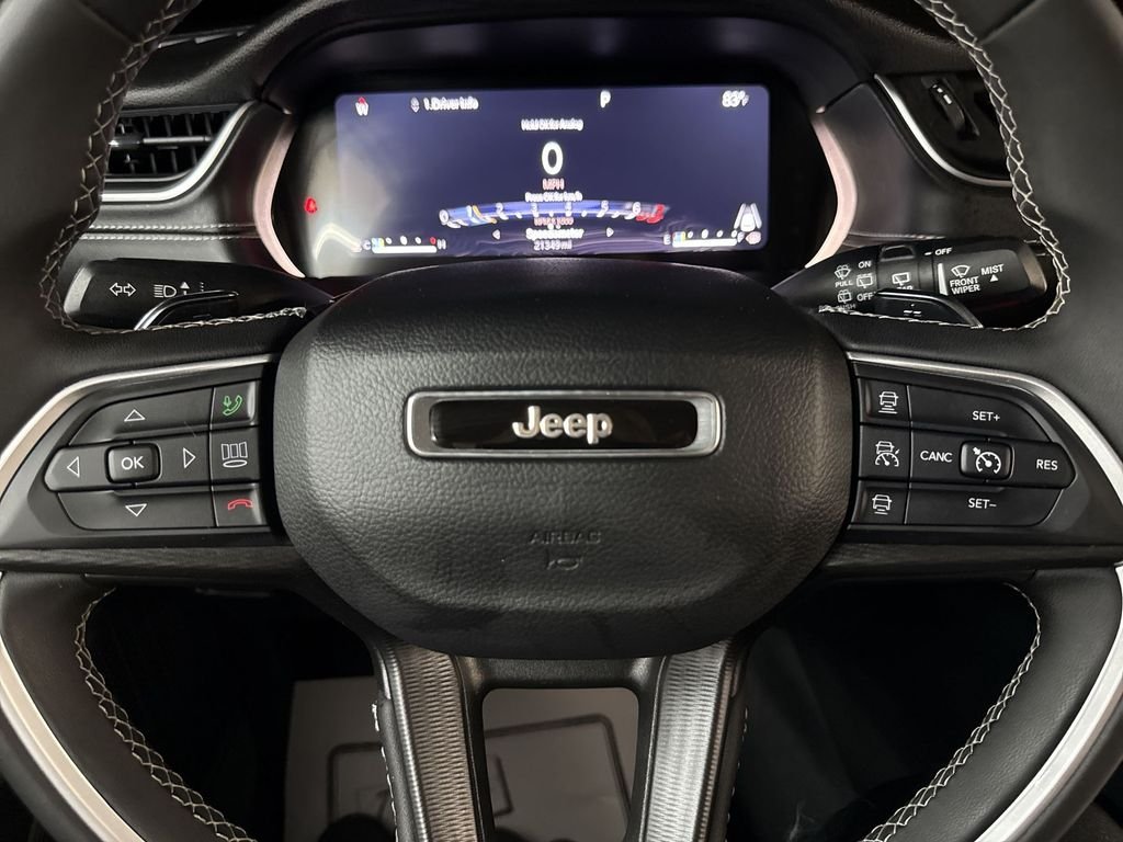 Used 2023 Silver Jeep Laredo image 21